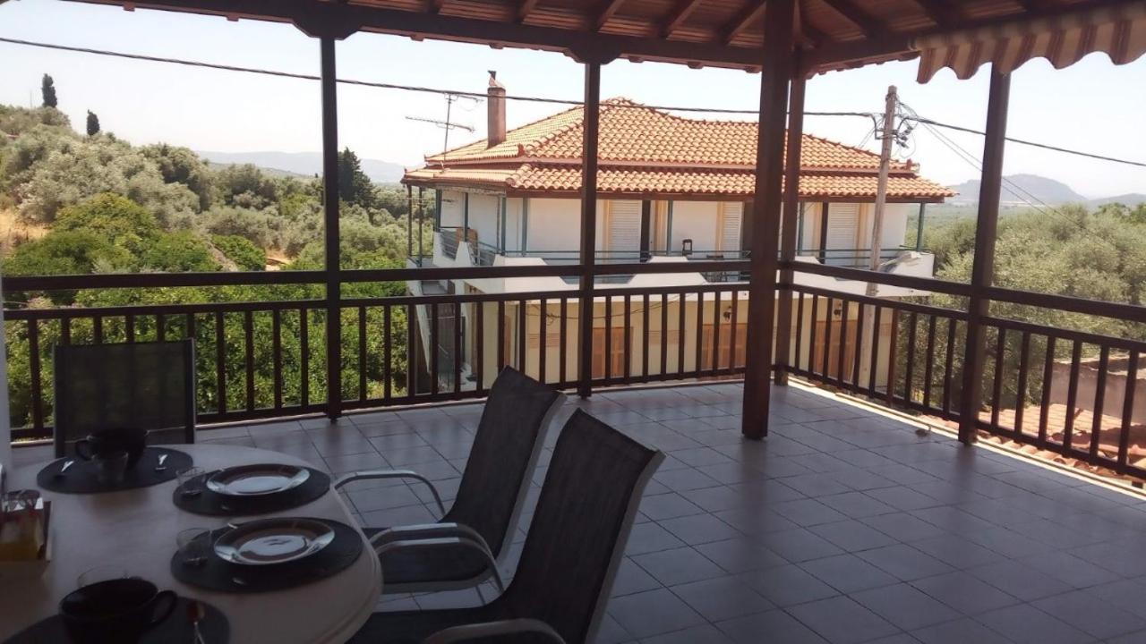 Korifásion Balcony With View 빌라 외부 사진